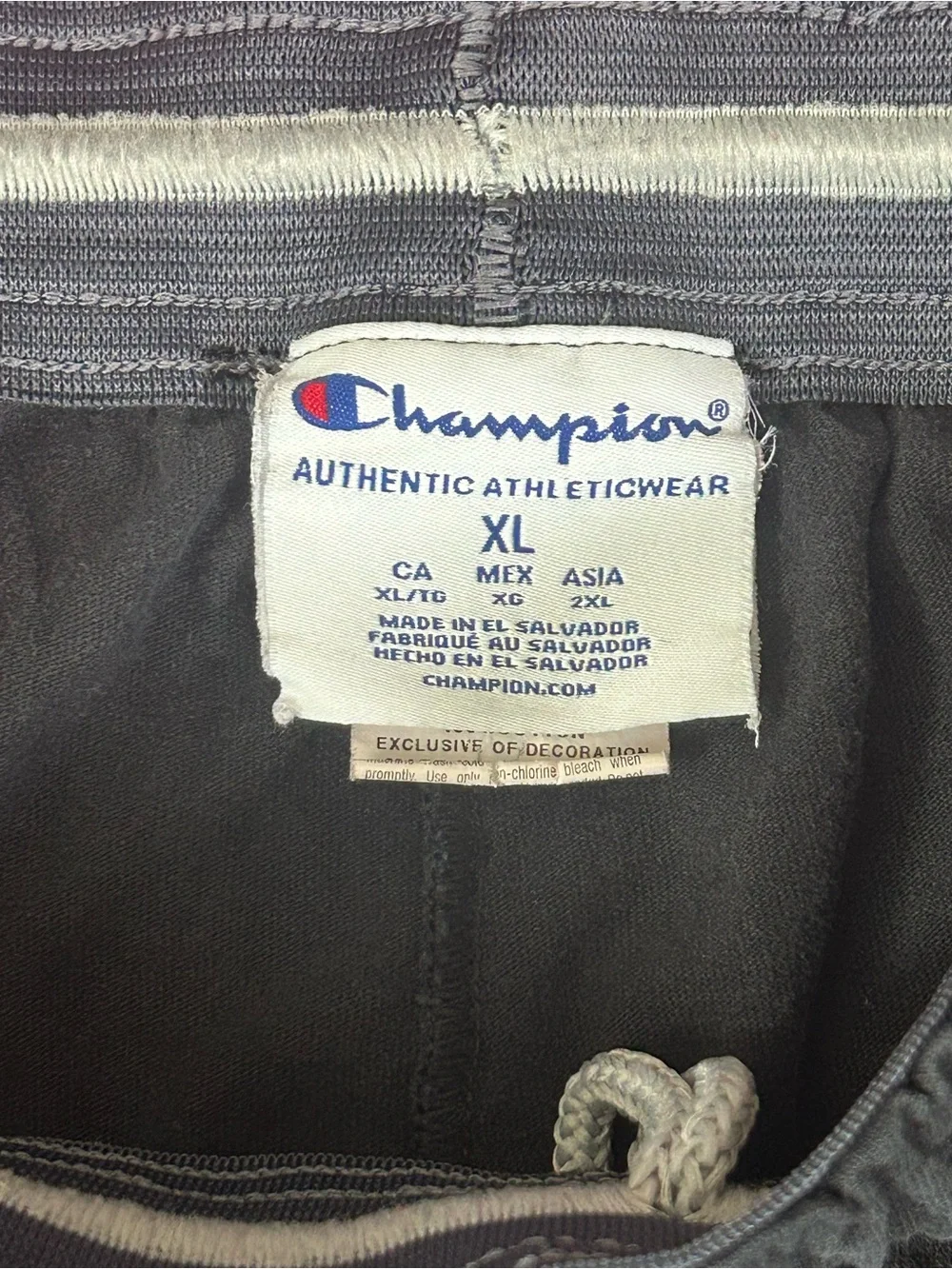 7 pairs of men's XL champion lightweight drawstring joggers